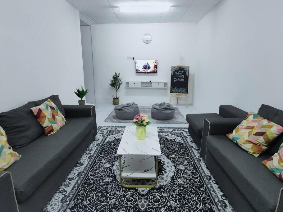 Casa Aira Cozy & Comfy Home Kampong Kepayang Extérieur photo